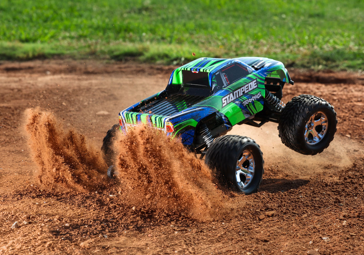 36254-8 Stampede: 1/10 Scale Monster Truck 2WD HD w/USB-C Green