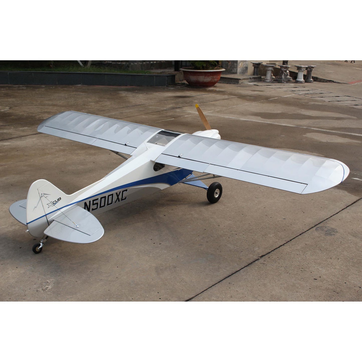 Hangar 9 CubCrafters XCub 60cc ARF