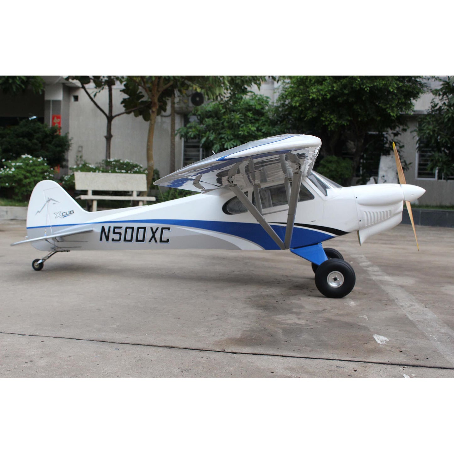 Hangar 9 CubCrafters XCub 60cc ARF