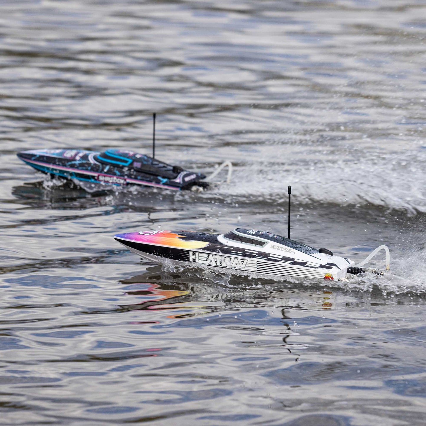 ProBoat Recoil 2 18" Brushless, Heatwave: RTR