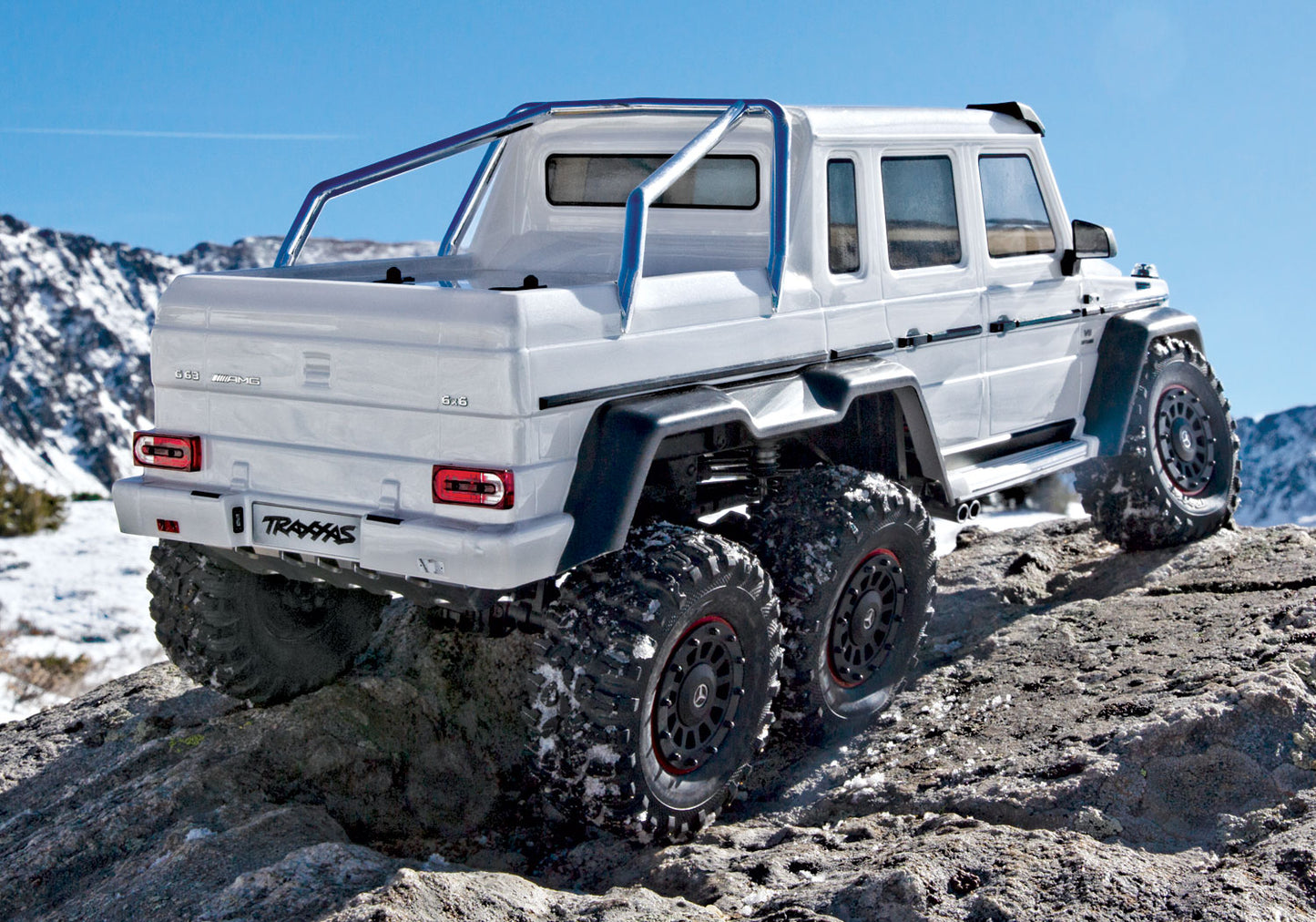 88096-4 TRX-6 Mercedes-Benz G 63 AMG 6x6 White