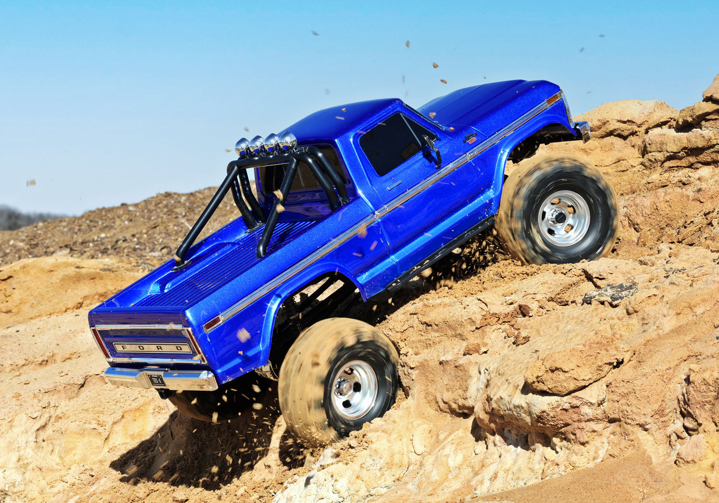 92046-4-BLUE TRX-4 Ford F-150 High Trail Edition