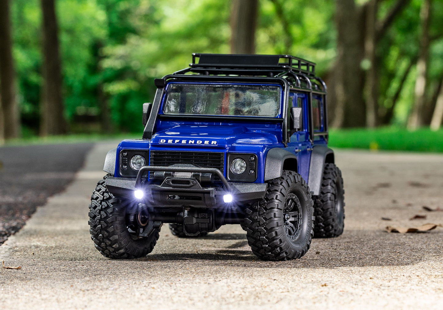 97054-1 TRX-4M Defender 1/18th Scale Crawler Blue